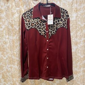 Ranch Dress’n Rodeo Shirt, size: medium. NWT!